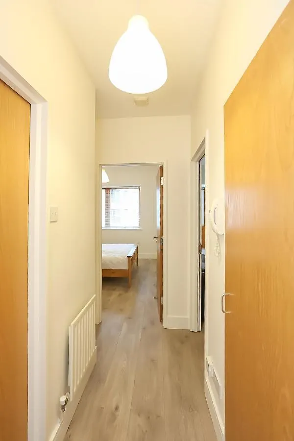 Ifsc Townhouse Apartments Dublin 0*,
