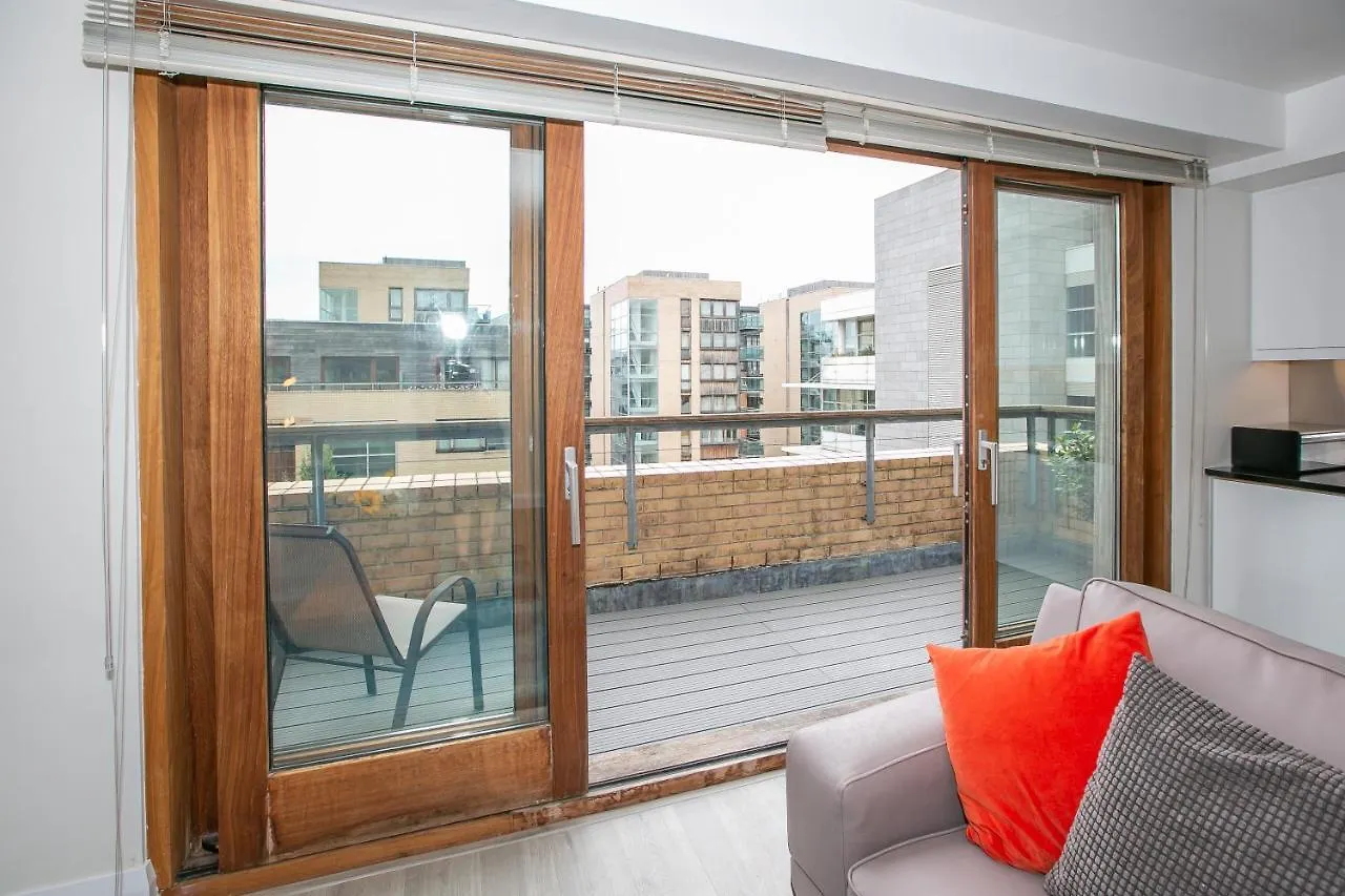 Ifsc Townhouse Apartments Dublin 0*,